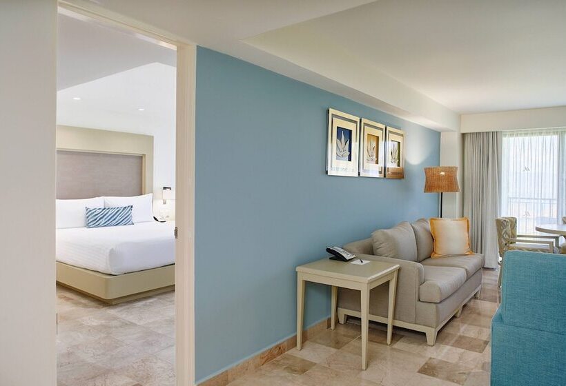 סוויטה נוף לים, Marriott Puerto Vallarta Resort & Spa
