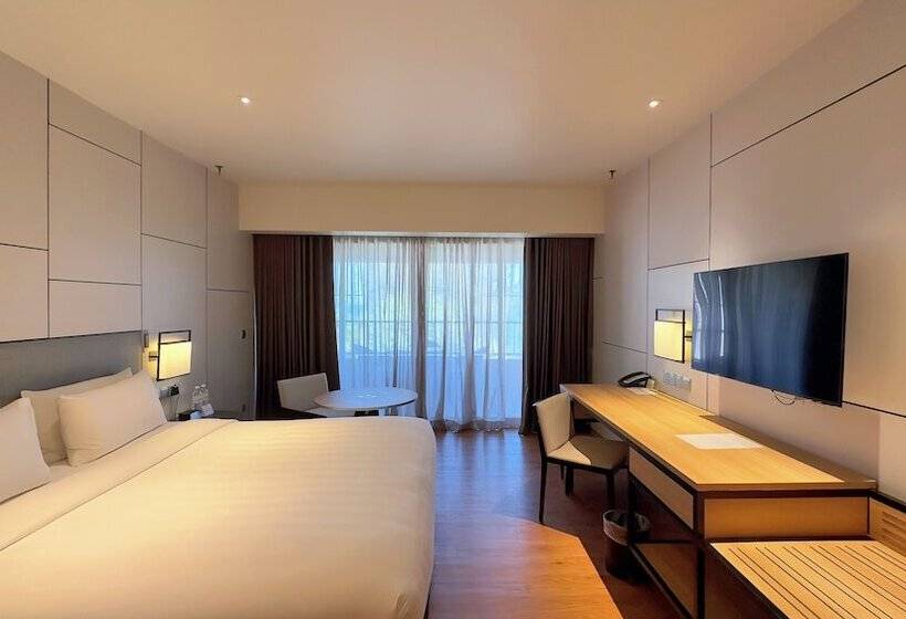 Habitación Premium Vista al Mar., Parkroyal Penang Resort