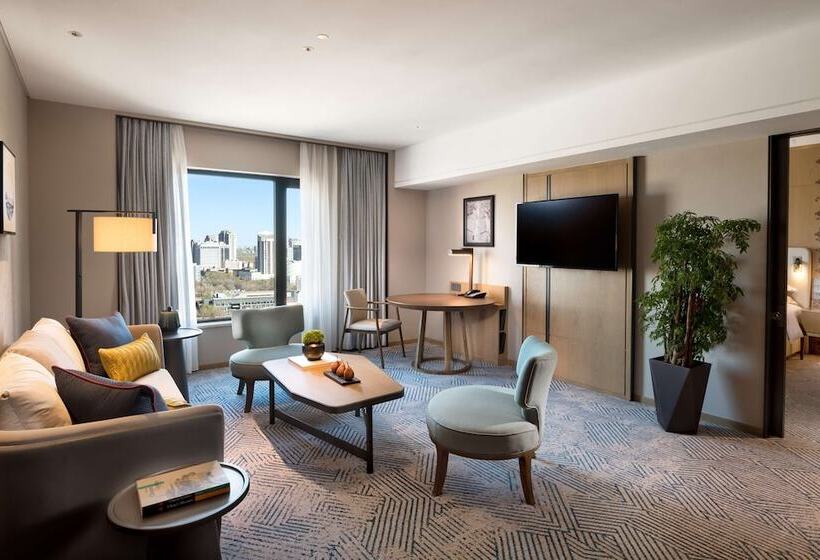 디럭스 스위트, Hilton Beijing