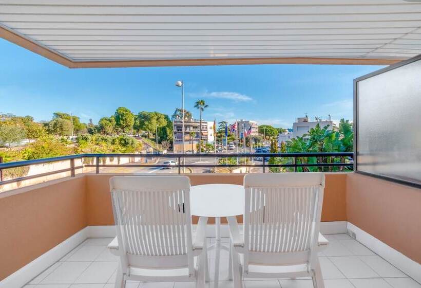 Номер Стандарт Вид на Город, Holiday Inn Nice   Port St Laurent, An Ihg