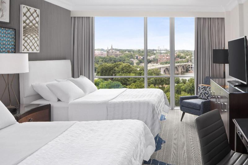 Quarto superior, Metropole Hotel By Semarah