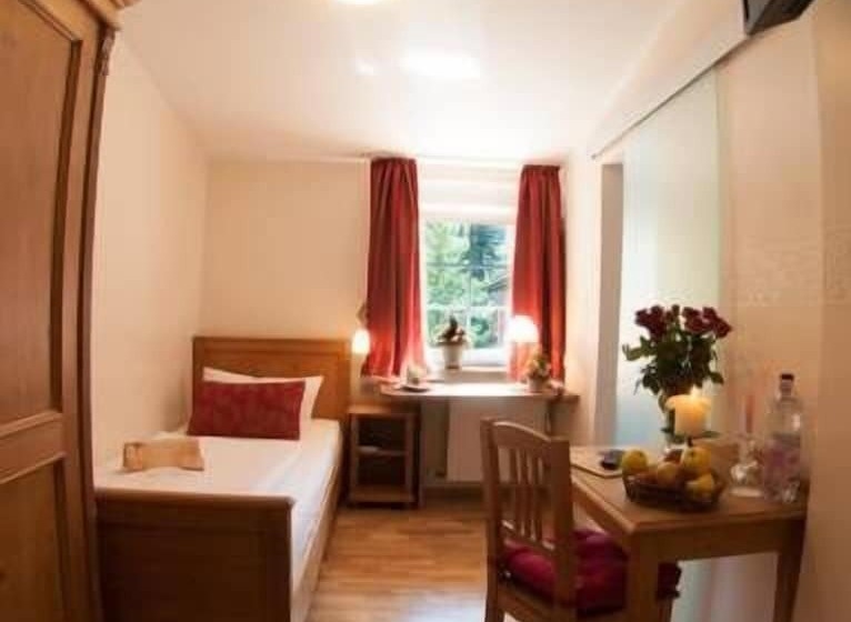 Номер Стандарт Индивидуальный, Ringhotel Lutherhotel Eisenacher Hof