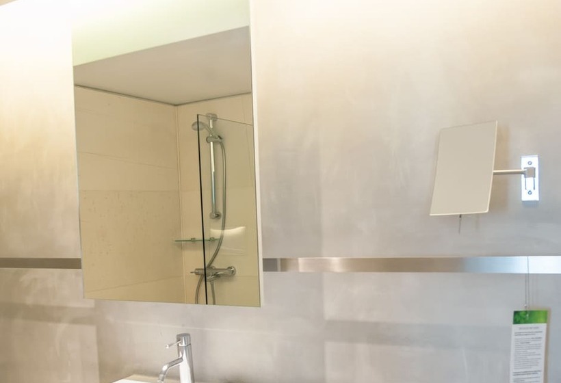 Полулюкс, Brasil Suites Boutique