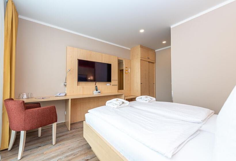 经济房, Das Hotel An Der Stadthalle   Rostock Hbf
