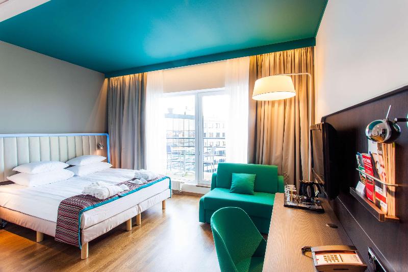 اتاق سوپریور با بالکن, Park Inn By Radisson Central Tallinn