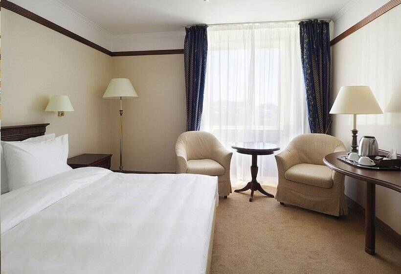 Номер Стандарт, Radisson Slavyanskaya Hotel And Business Centre, Moscow