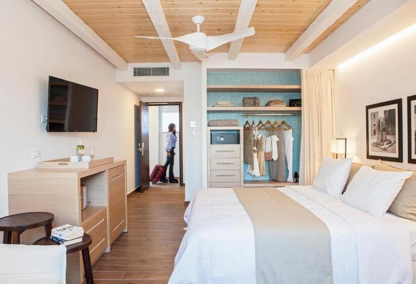 تختخواب در اتاق مشترک, Esperos Village Blue & Spa  Adults Only