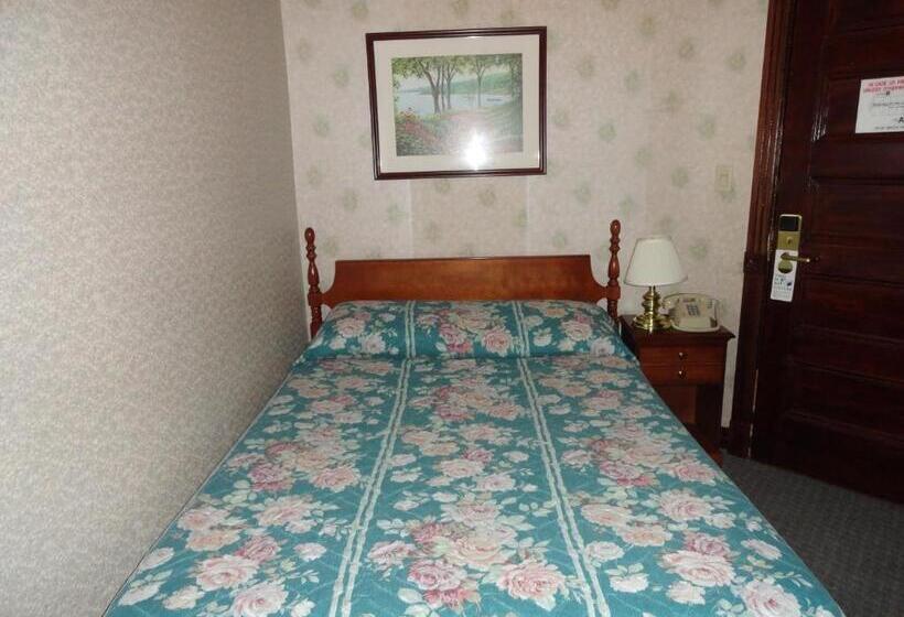 Quarto Estandar Individual Banheiro Compartilhado, 31 Extended Stay