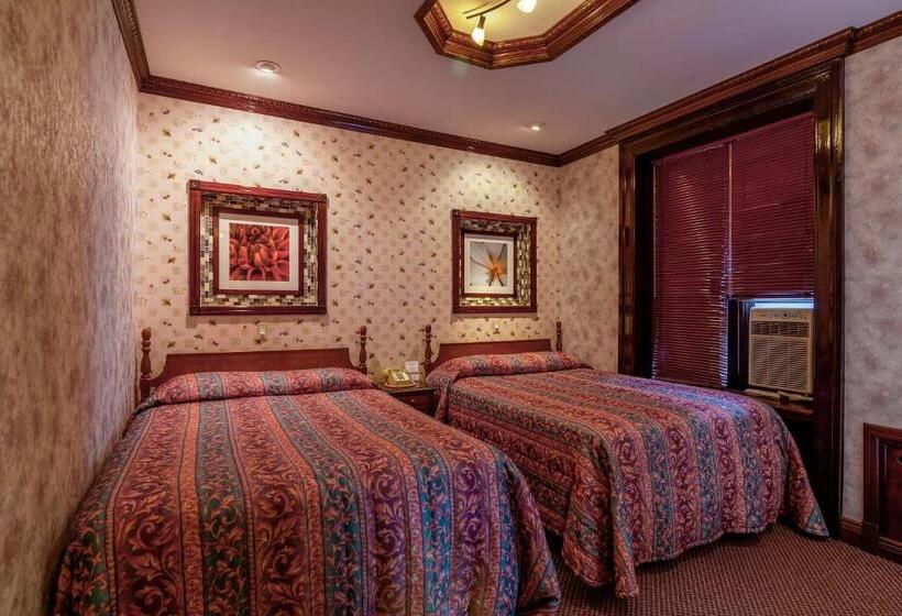اتاق استاندارد با سرویس بهداشتی مشترک, 31 Extended Stay