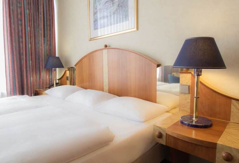 سوییت جونیور, Lindner Hotel Cottbus