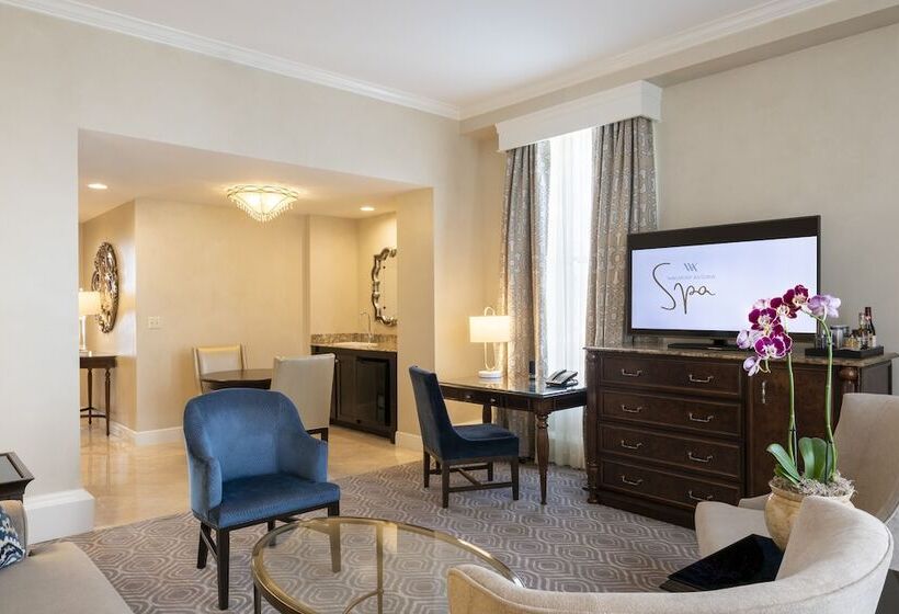 Suíte Deluxe, The Roosevelt New Orleans  A Waldorf Astoria