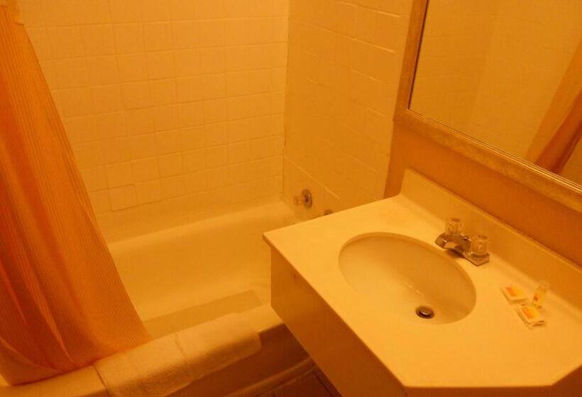 Номер Стандарт, Best Budget Inn Tell City