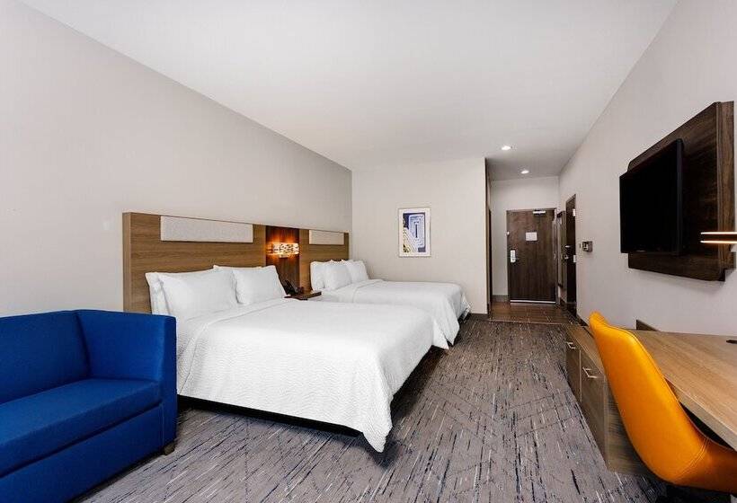 套房, Holiday Inn Express & Suites Tampa Stadium   Airport Area, An Ihg