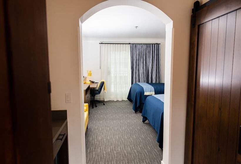 Номер Стандарт 2 Двуспальные Кровати, La Playa Inn Santa Barbara