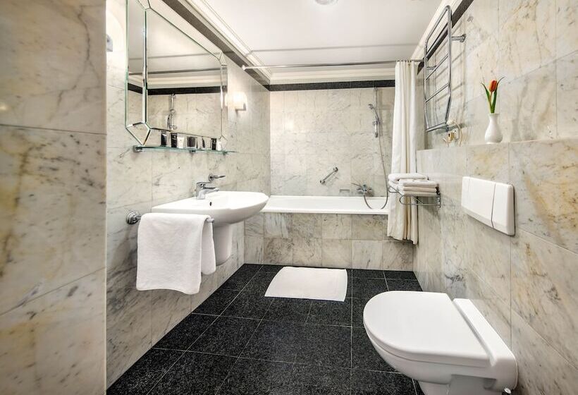 اتاق استاندارد یک نفره, Esplanade Hotel Prague