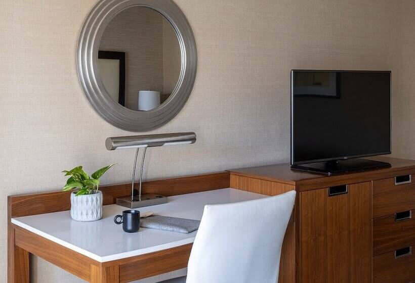 Номер Стандарт 2 Двуспальные Кровати, Crowne Plaza Phoenix   Chandler Golf Resort, An Ihg