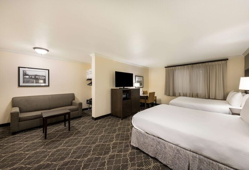 Family Suite, Best Western Danville Sycamore Inn