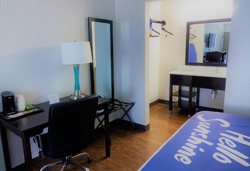 Стандартный Номер Кровать Кинг, Days Inn By Wyndham Goldsboro