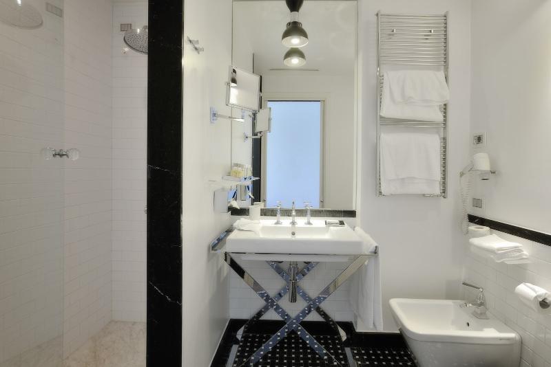Номер Deluxe, Excelsior Hotel, Spa & Lido