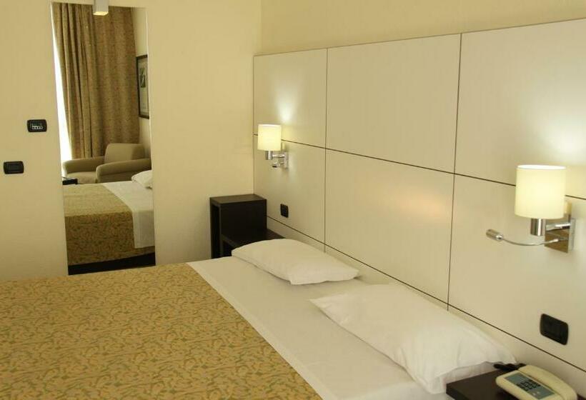 Номер Superior, Grand Hotel Pianeta Maratea Resort