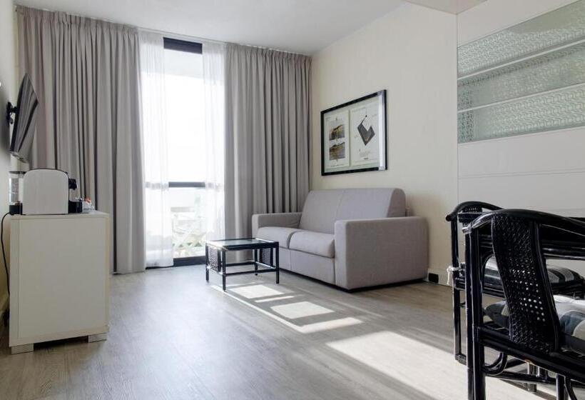 Люкс, Grand Hotel Pianeta Maratea Resort