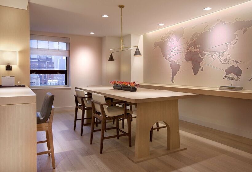 سوئیت پریمیوم, Hyatt Grand Central New York