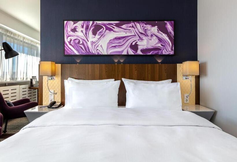 景色の見えるスーペリアルーム, Radisson Blu Hotel Lietuva