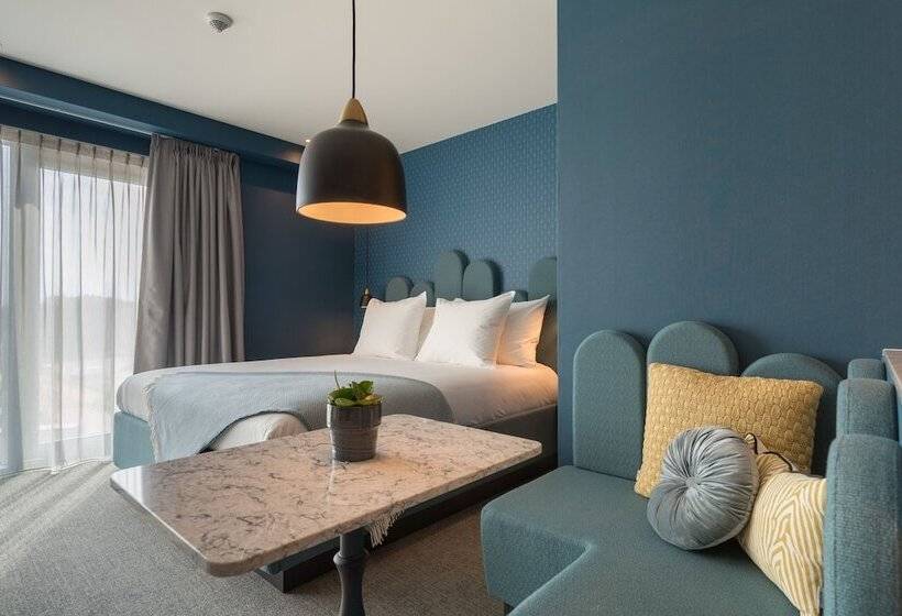 디럭스 룸, Van Der Valk Hotel Venlo
