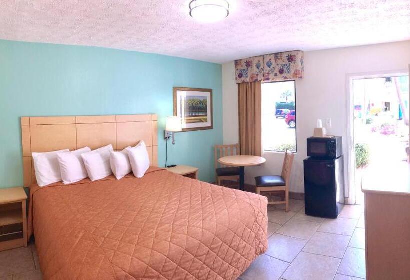 기본룸, Dunes Inn & Suites  Tybee Island