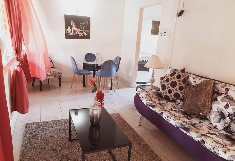 آپارتمان 1 خوابه, Angler Apartments