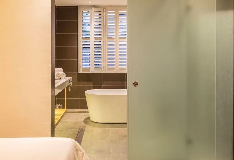 سوئیت پریمیوم, Pereybere Hotel & Spa