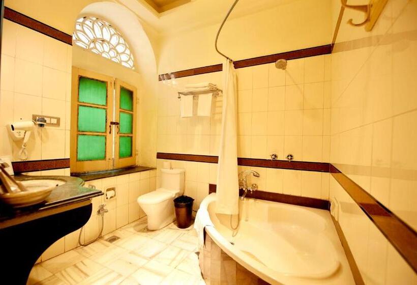 标准间, Narain Niwas Palace