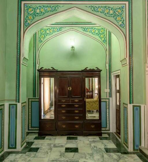 标准间, Narain Niwas Palace