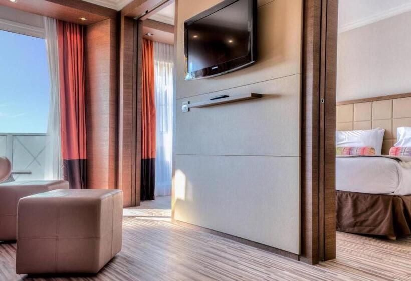 Люкс Боковой Вид на Море, Ac Hotel By Marriott Ambassadeur Antibes   Juan Les Pins