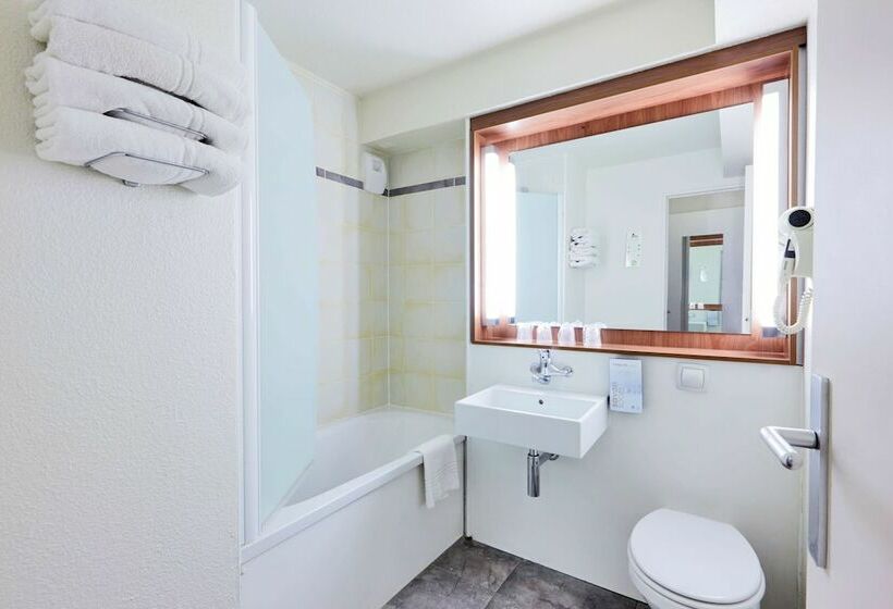 Номер Стандарт, Campanile Paris Est Porte De Bagnolet