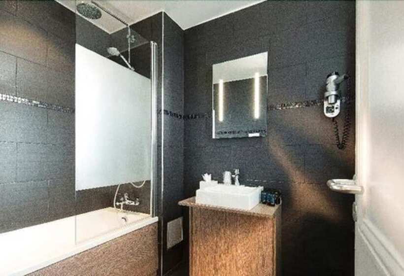 اتاق استاندارد سه نفره, Turenne Le Marais