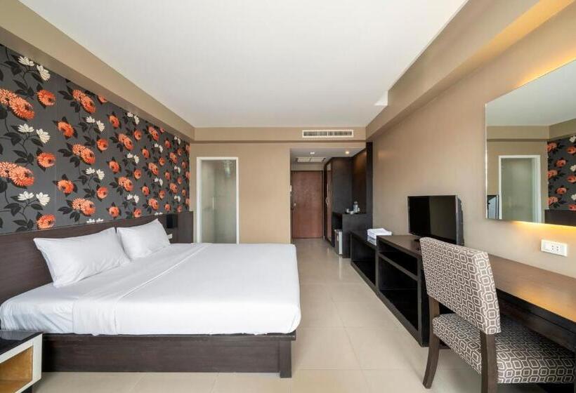 Номер Superior Вид на Город, Welcome Plaza Hotel Pattaya