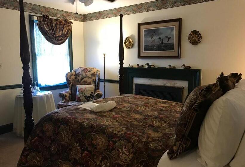 Номер Стандарт, Parsonage Inn Bed And Breakfast