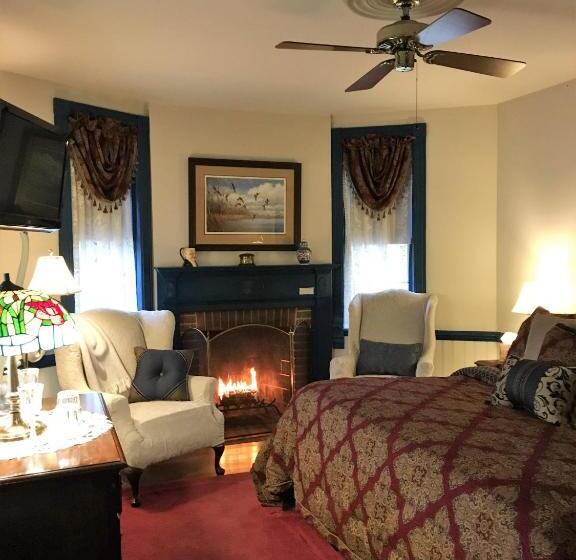 Номер Superior Кровать Кинг, Parsonage Inn Bed And Breakfast