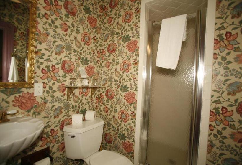 Номер Стандарт с Балконом, Parsonage Inn Bed And Breakfast