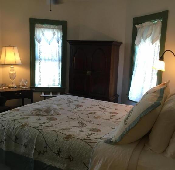Номер Стандарт, Parsonage Inn Bed And Breakfast