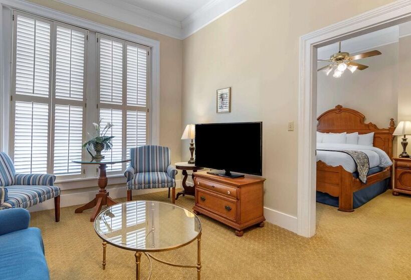 Люкс, Windsor Hotel, Ascend Hotel Collection