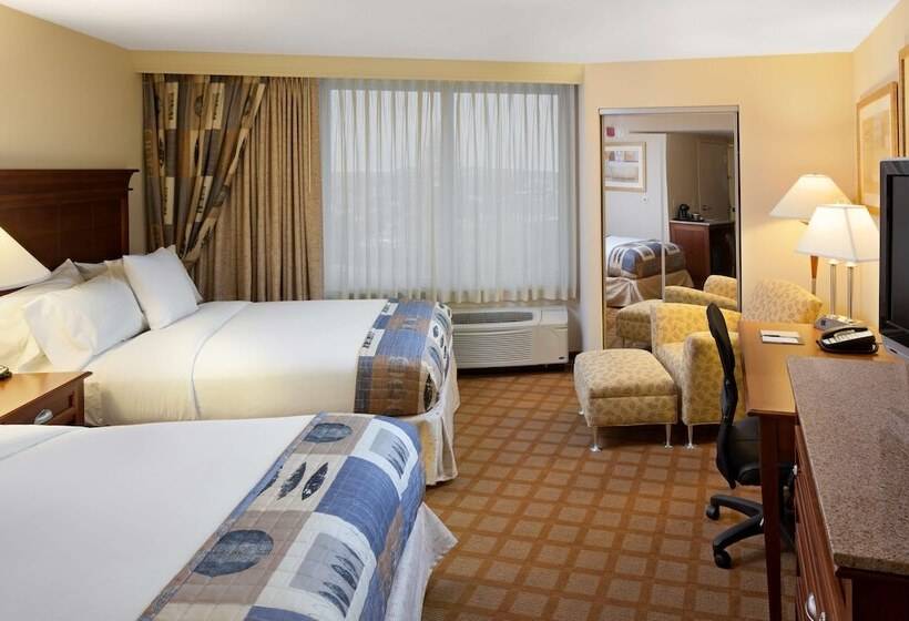 디럭스 룸, Doubletree By Hilton Hotel Jefferson City