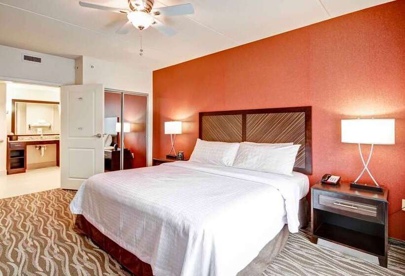 Стандартный Номер Кровать Кинг, Embassy Suites By Hilton Monterey Bay Seaside