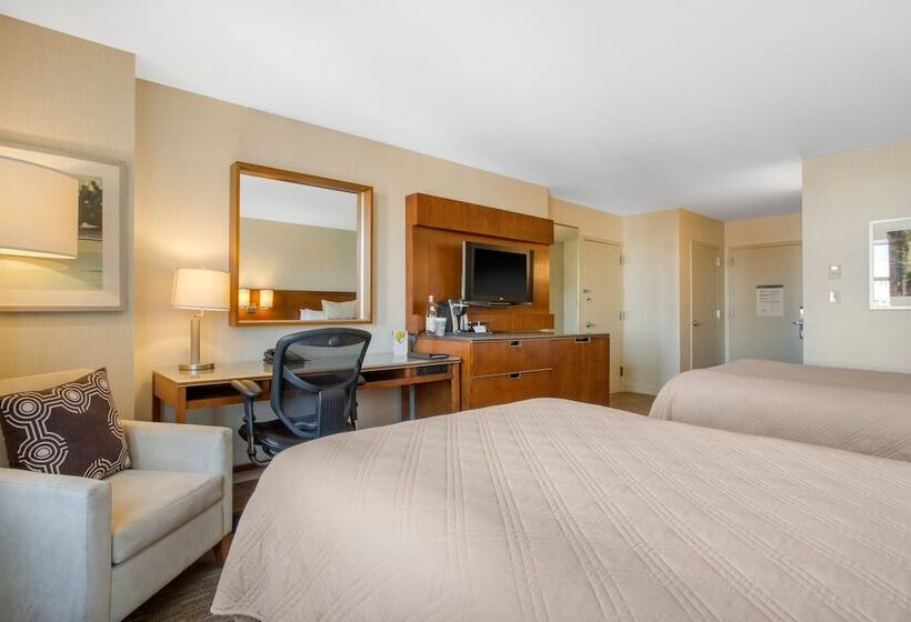 豪华房间, Omni Providence