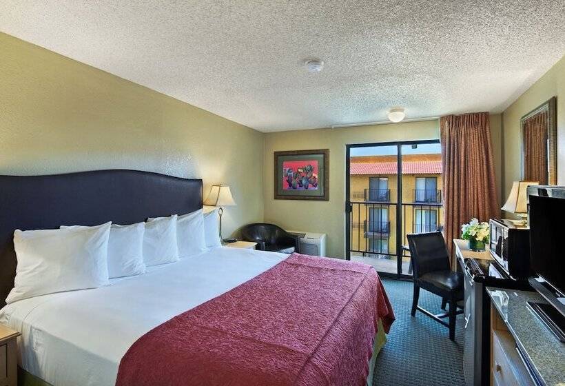 Стандартный Номер Кровать Кинг, Oxford Suites Lancaster