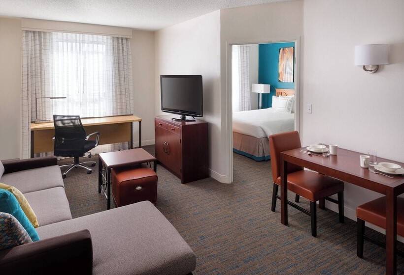 مجموعه ویستا شهر, Residence Inn By Marriott Las Vegas Hughes Center