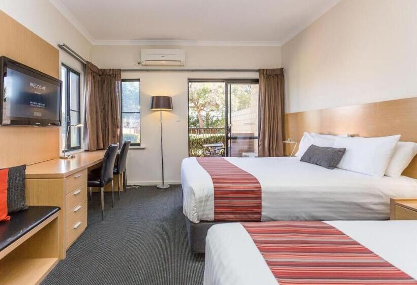 디럭스 트리플 룸, Country Comfort Perth