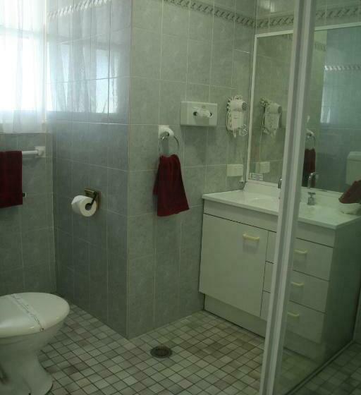 Семейный Номер Superior, Colonial Court Motor Inn