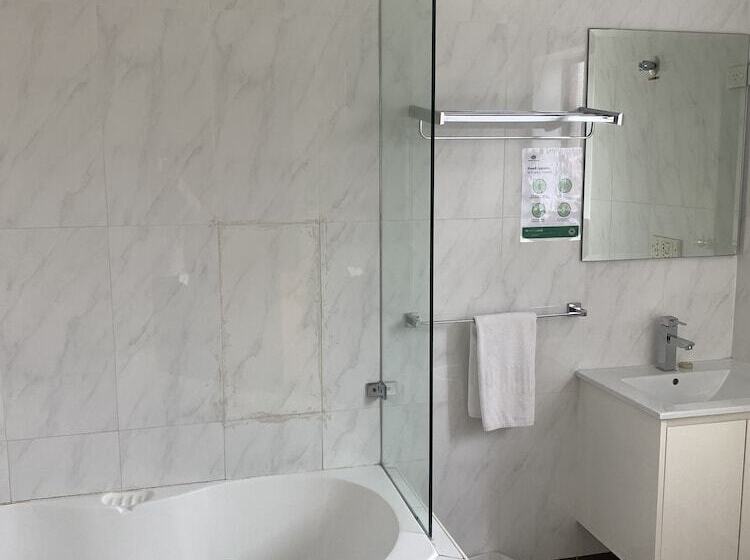 غرفة ديلوكس مزوَّدة بجاكوزي, Gardenlodge Sydney